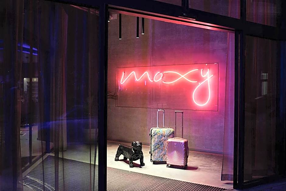 Moxy Brussels City Center