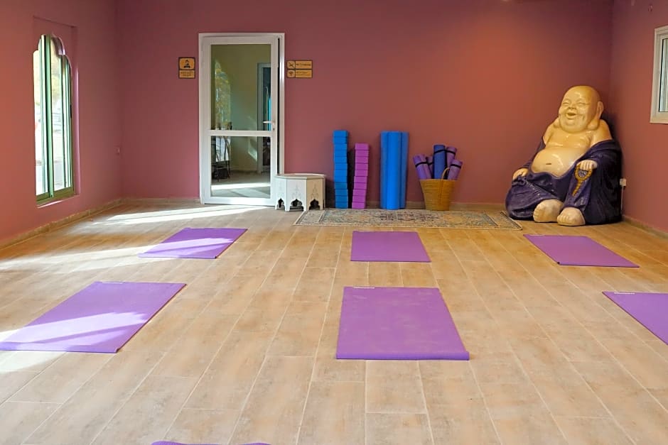 Mantur Almog Dead Sea by Selina