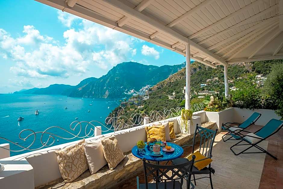 Villa Santa Chiara Positano Suites