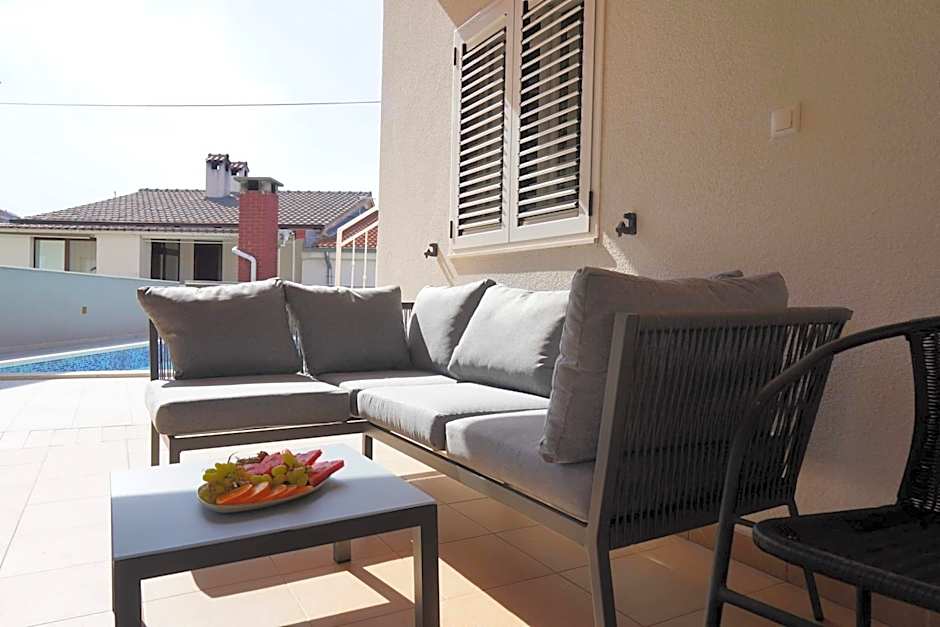 Apartments Proxima