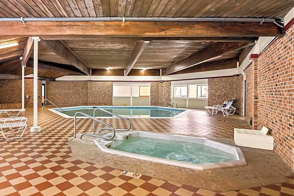 Econo Lodge Manistee