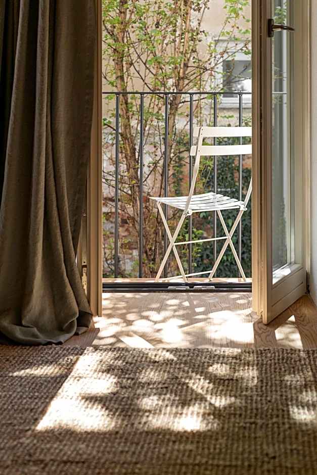 April1550 Boutique Hotel