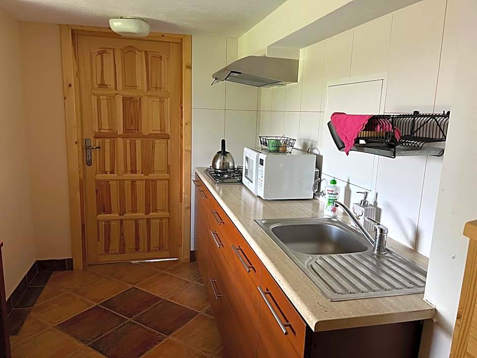 Pokoje Goscinne u Naglaka Willa Zab