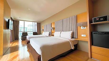 Superior Family Suite