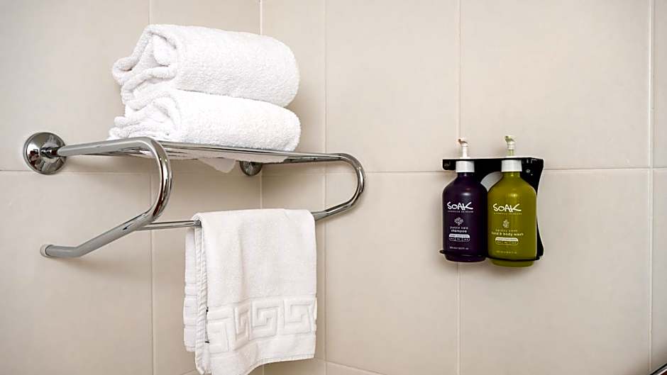 Holiday Inn Express Leigh - Sports Village By IHG