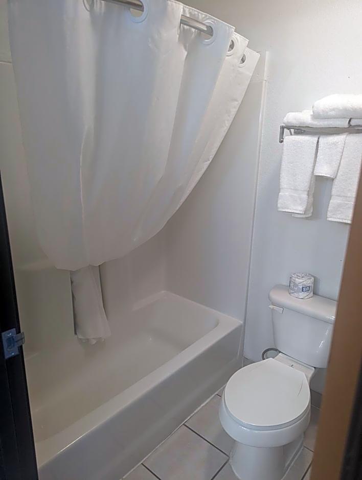 Super 8 by Wyndham Price