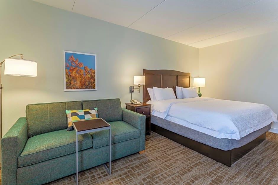 Hampton Inn By Hilton Boston-Peabody