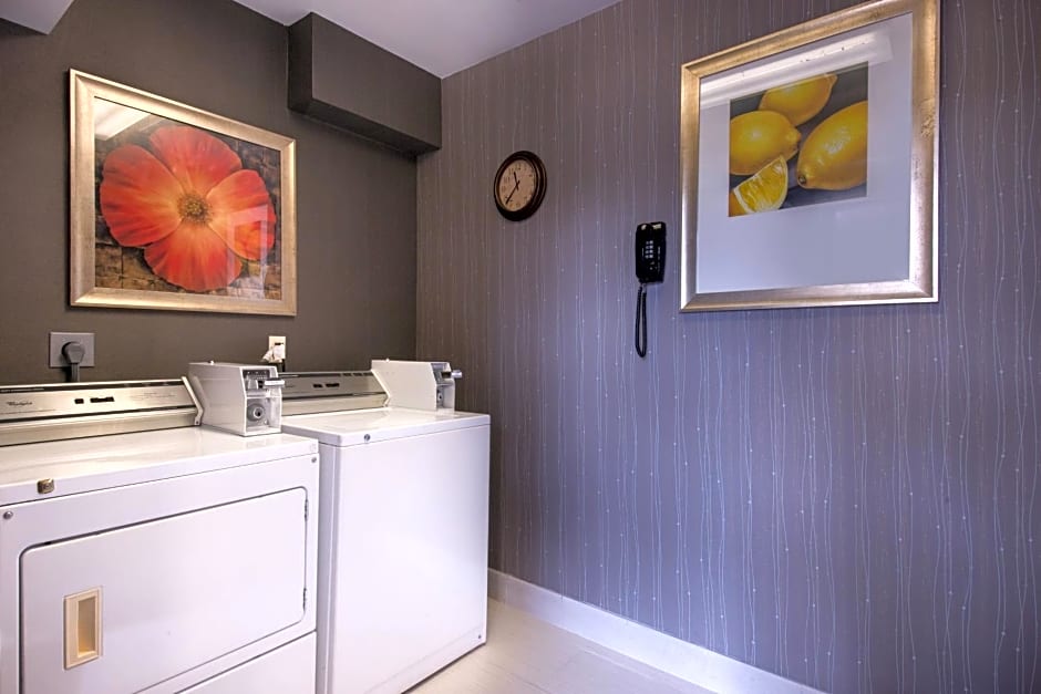 Courtyard by Marriott Oxnard/Ventura