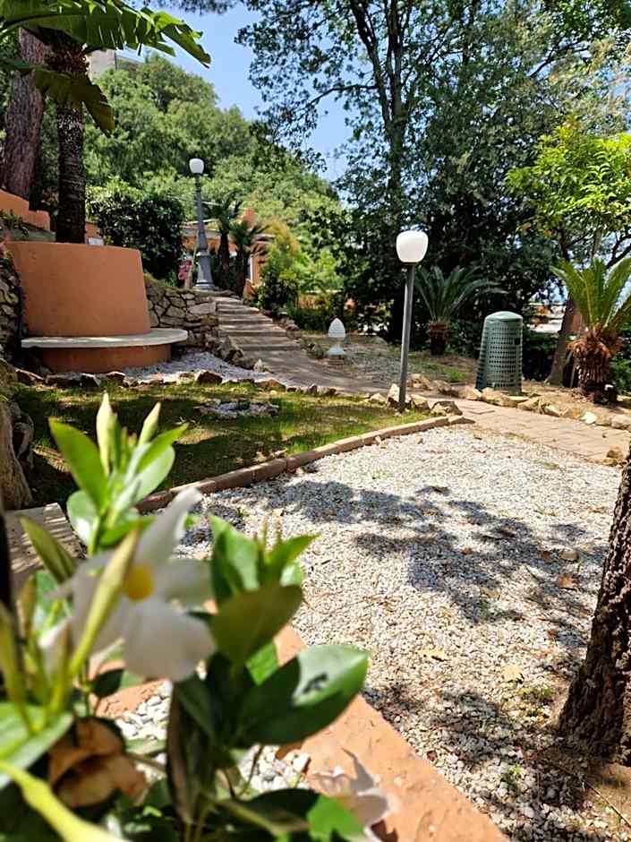Hotel - Giardino Marchese D'Altavilla