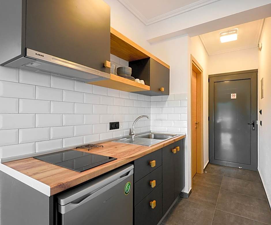 Botanica Luxury Suites