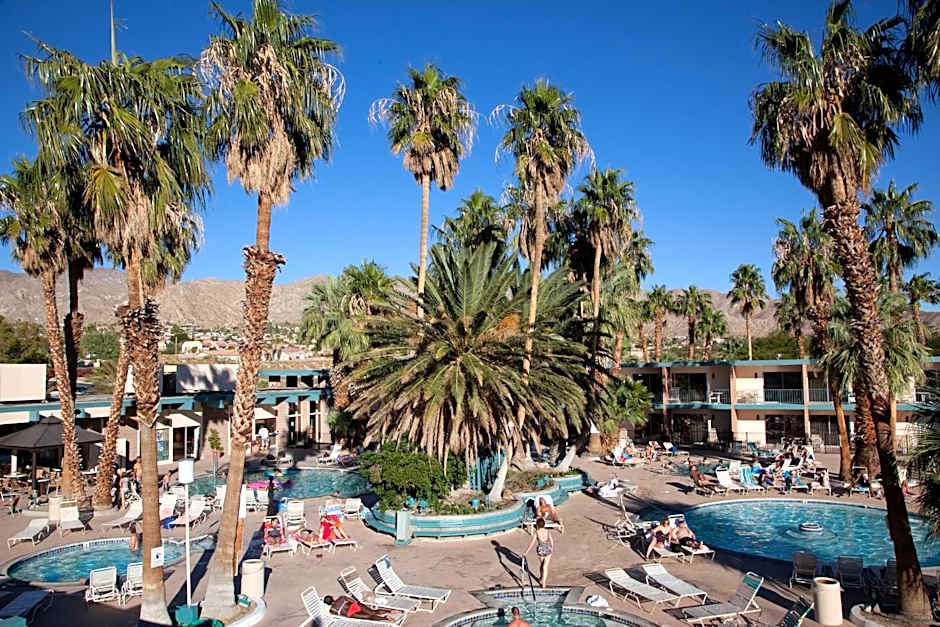 Desert Hot Springs Spa Hotel