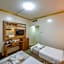 Grand Zowar Hotel