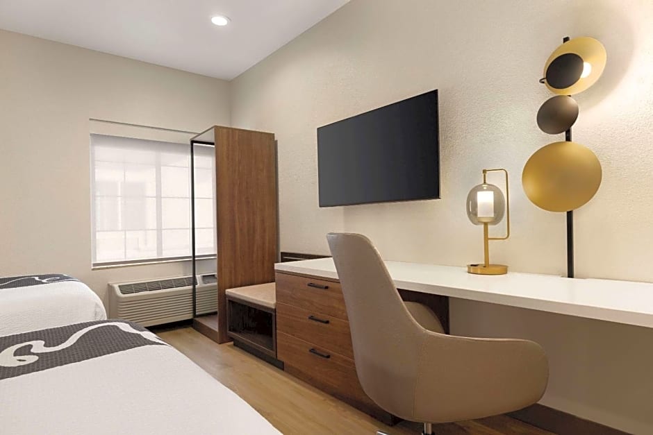 La Quinta by Wyndham Port Arthur