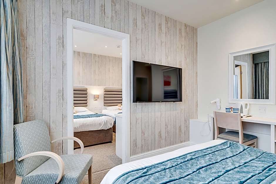 St Ives Hotel