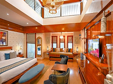 Two Suites Villa SeaView