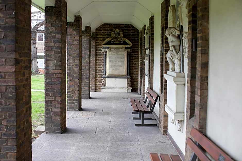 The Royal Foundation Of St Katharine Hotel