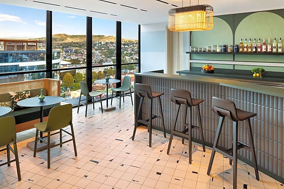 Paragraph Freedom Square, a Luxury Collection Hotel, Tbilisi