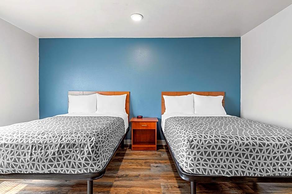 WoodSpring Suites Tulsa