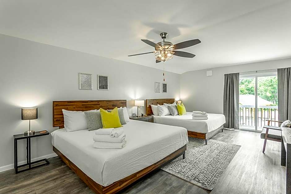 01 The Eames Suite - A PMI Scenic City Vacation Rental