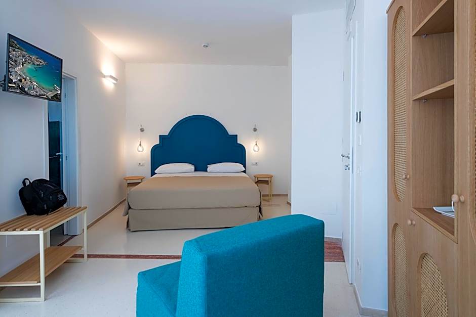 Hotel Albania