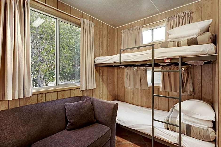 Photo 1 of 6 of Economy Studio Cabin
