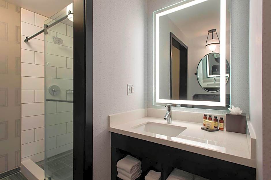 The Notary Hotel, Philadelphia, Autograph Collection