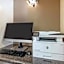 Sonesta Simply Suites Detroit Warren
