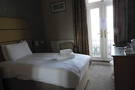 Single Room with Balcony