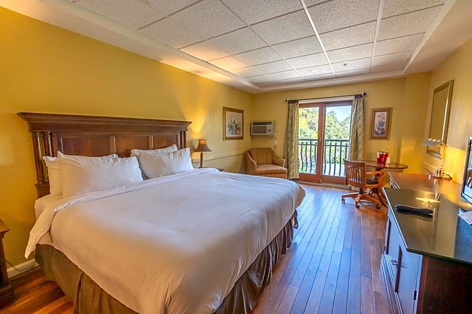 Ocean Inn & Suites