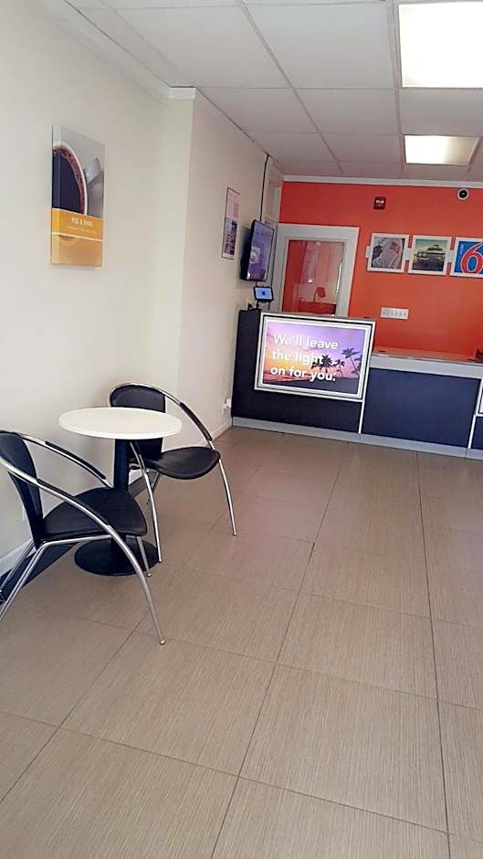 Days Inn by Wyndham Brawley