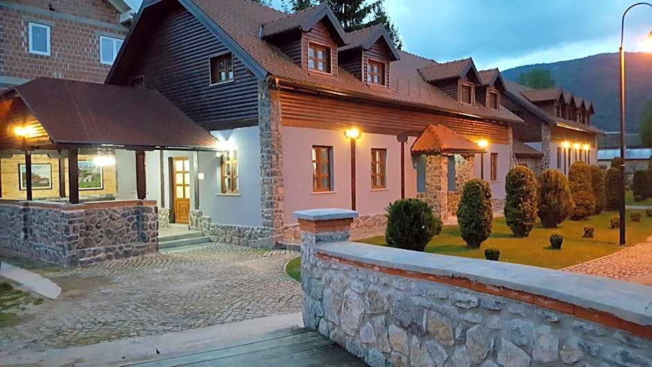Hotel Gacka