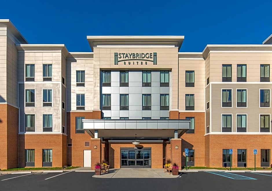 Staybridge Suites Charlottesville Airport