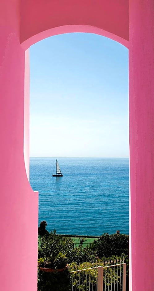 Hotel Casa Rosa Sea & Spa