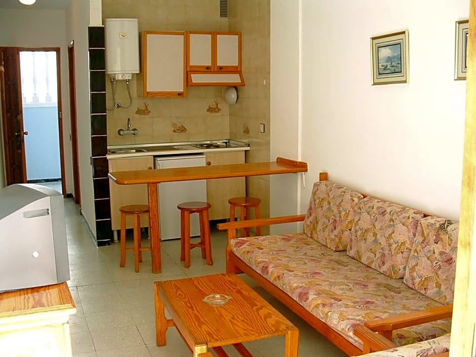 APARTAMENTOS SOLANA
