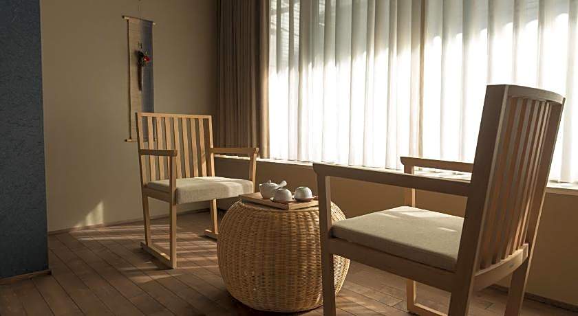 Gucho-kun · Hotel Shochiku-un, Kyoto Shijo Karasuma