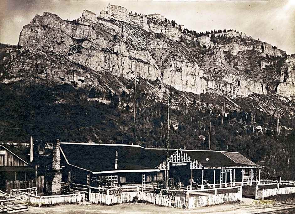 Spearfish Canyon Lodge