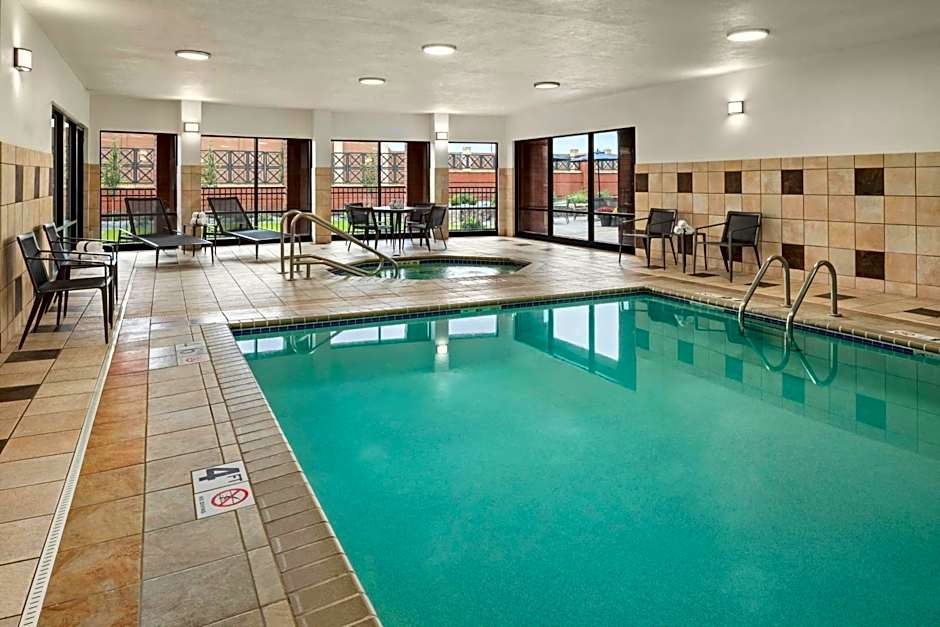 Courtyard by Marriott Minneapolis St. Paul/Roseville
