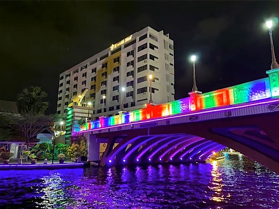 Sunday Malacca Formerly Tun Fatimah