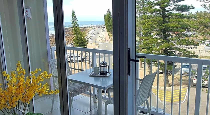 Point Village Hotel and Self Catering