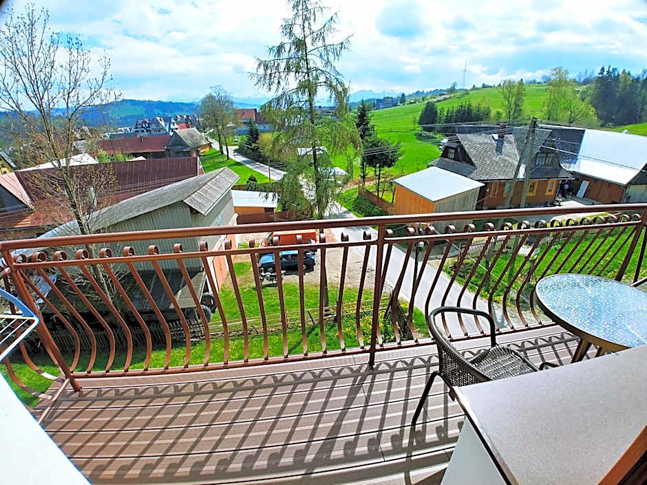 U Hani w pobliżu Gorący Potok i Termy