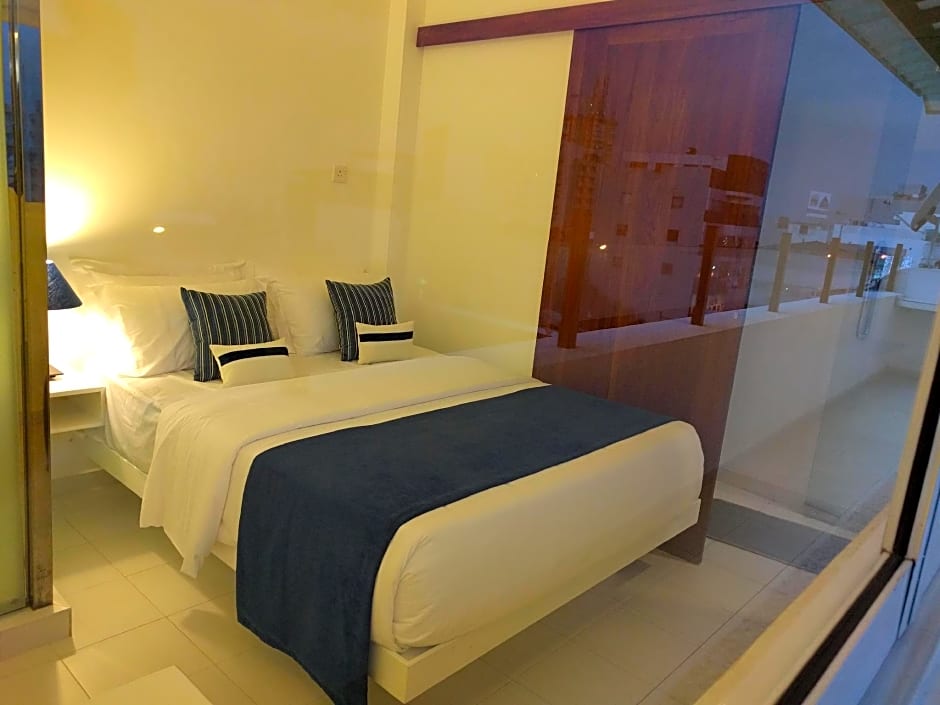 The Residence Business Hotel