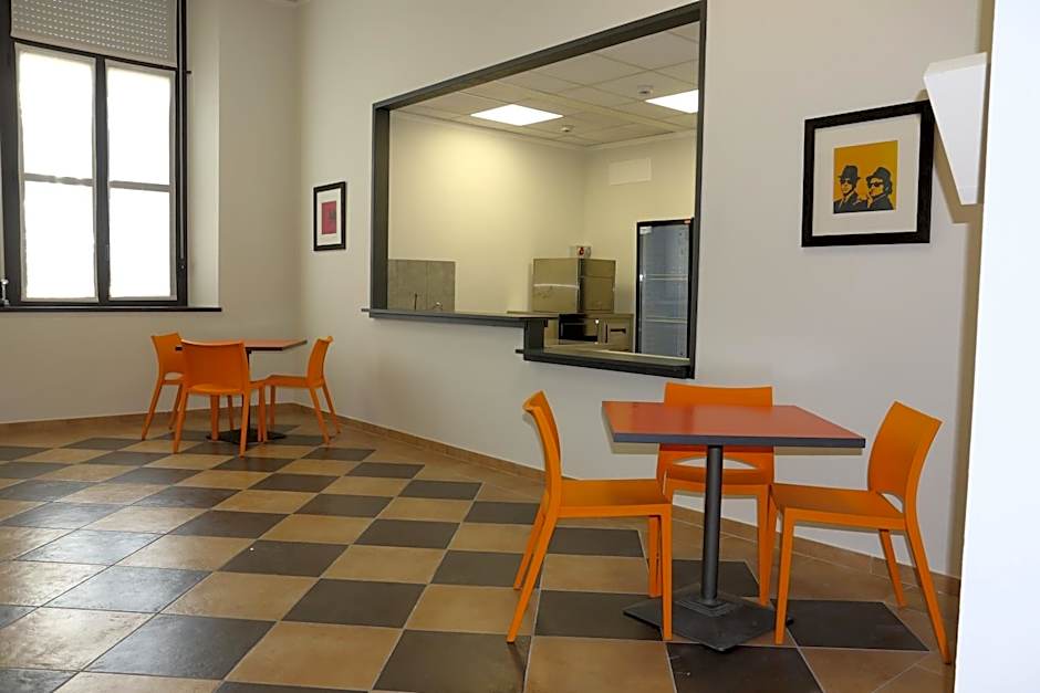 Student's Hostel Parma