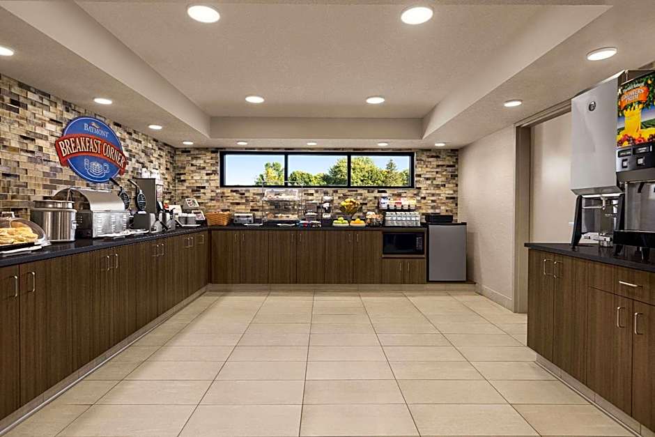 Baymont by Wyndham Owatonna