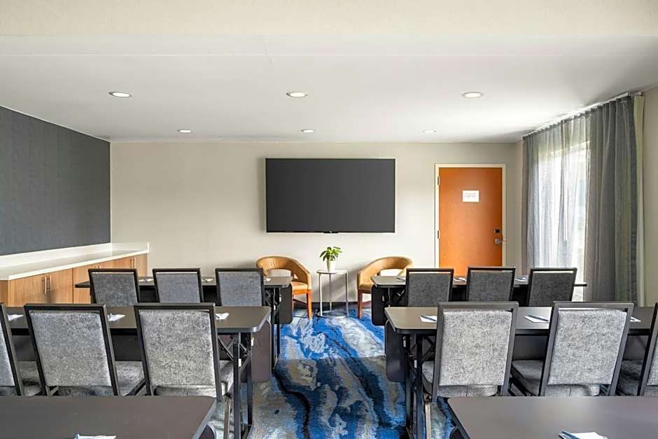 Fairfield Inn & Suites by Marriott Madison West/Middleton