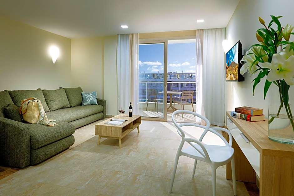 Marinell Collection Palm-Mar