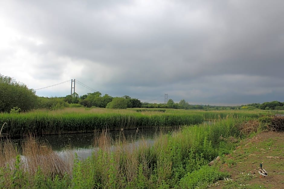 Marshlands Lakeside Nature Retreat