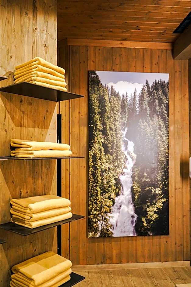 Boutique House happYellow Saalbach