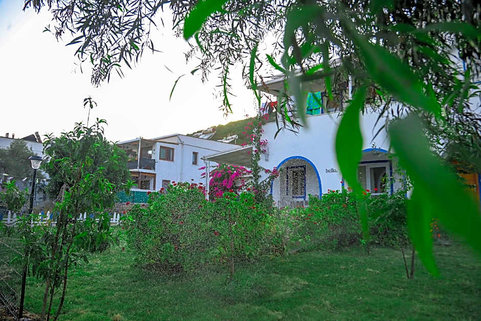 Yaliyani Motel Restaurant
