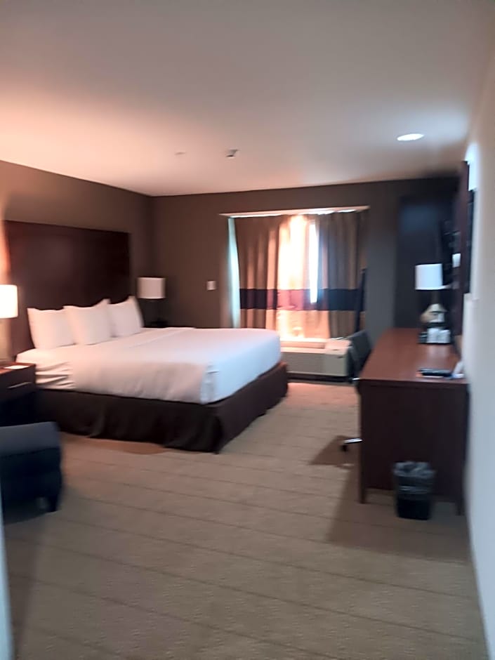 Comfort Inn & Suites