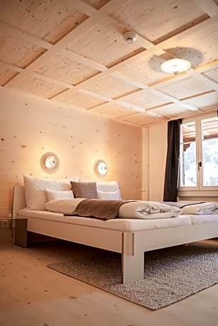 Lenk Lodge - Boutique & Design Hotel und Apartements